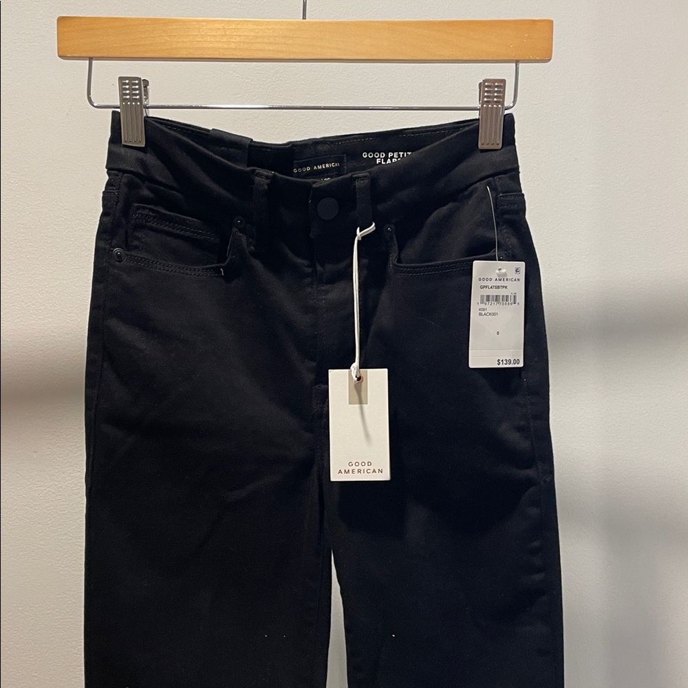 Good American Women's | Good Petite Flare Jeans Black - Picture 6 of 8